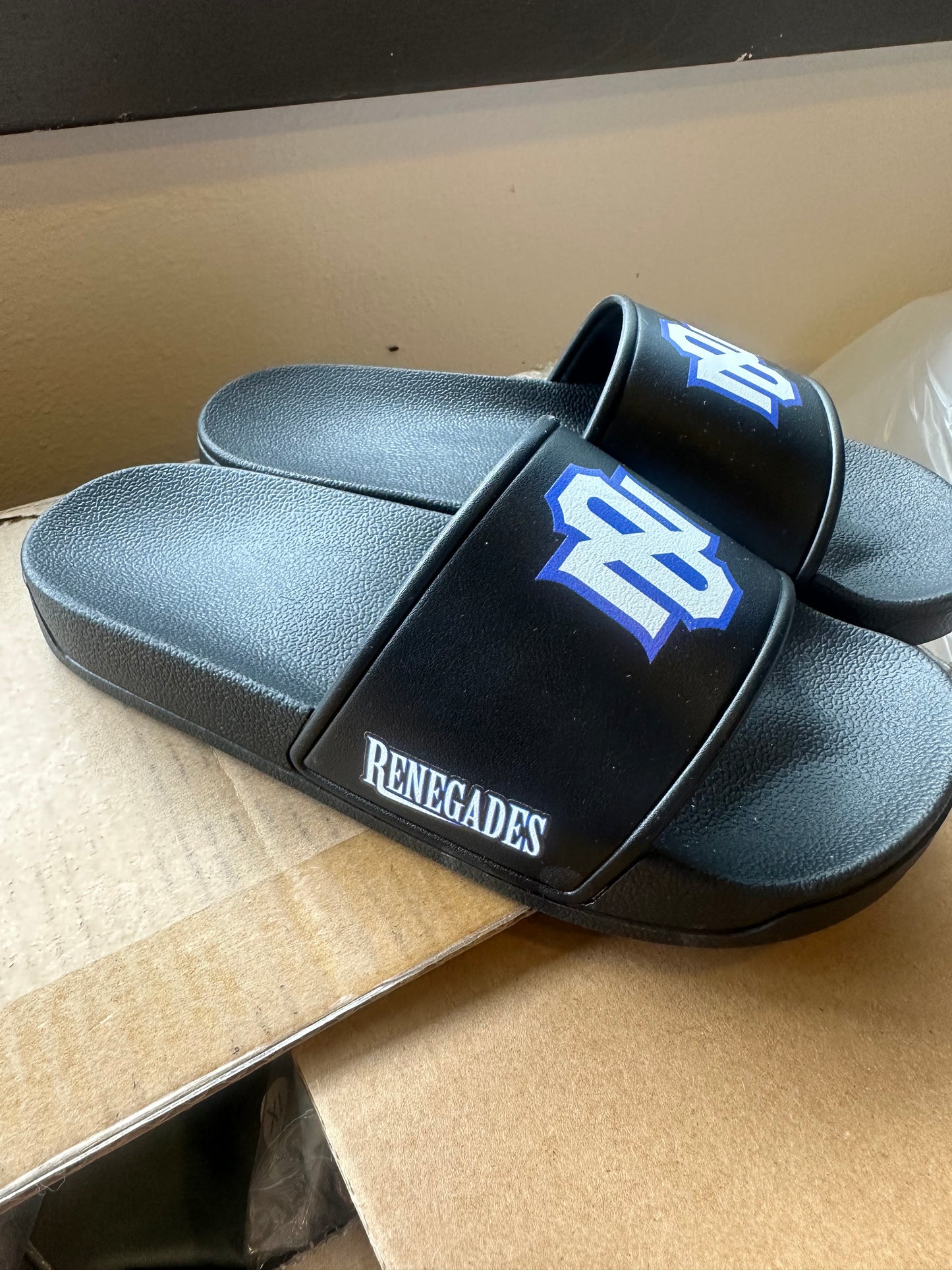 Renegades slides TTS EUR size